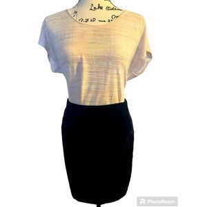 Simply Vera Wang Black Faux Velvet Textured Side Black A Line Skirt (2 for $20)